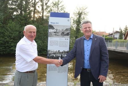 ODKRITJE HISTORIČNIH TABEL 21 FOTO LJUBO VUKELIČ